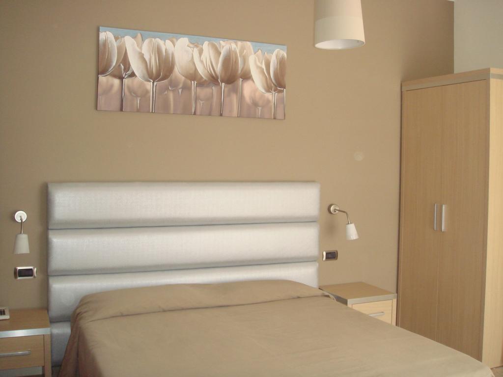 Hotel Florence San Benedetto del Tronto Rom bilde